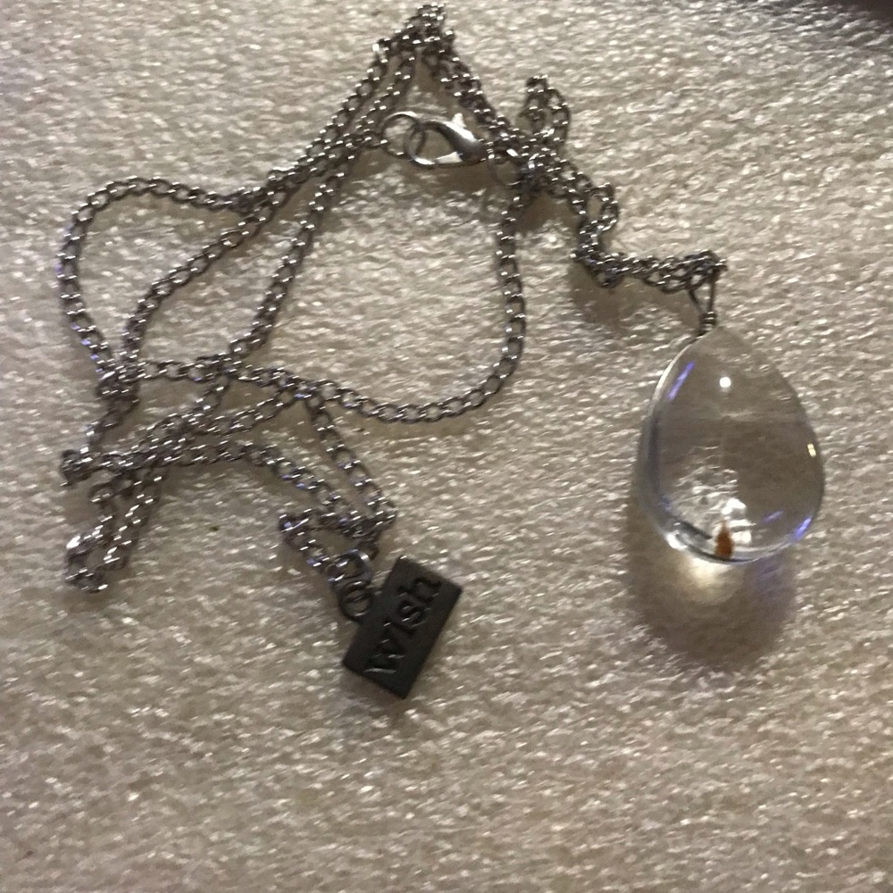 Elegant Silver Pendant Dandelion Necklace - Picture 3 of 4